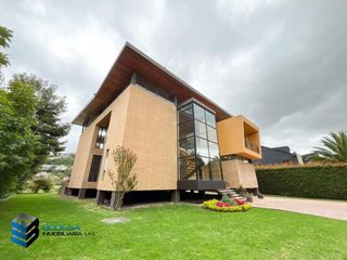 Foto 6 de CASA CON EXCELENTE  VISTA HACIA EL LAGO.  SUPERMODERNA -  CLUB APOSENTOS (BRICEÑO)