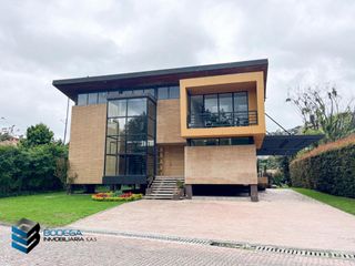 Foto 24 de CASA CON EXCELENTE  VISTA HACIA EL LAGO.  SUPERMODERNA -  CLUB APOSENTOS (BRICEÑO)