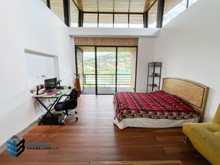 Foto 32 de CASA CON EXCELENTE  VISTA HACIA EL LAGO.  SUPERMODERNA -  CLUB APOSENTOS (BRICEÑO)