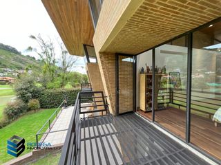 Foto 40 de CASA CON EXCELENTE  VISTA HACIA EL LAGO.  SUPERMODERNA -  CLUB APOSENTOS (BRICEÑO)