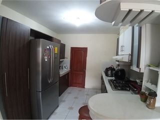 Foto 23 de casa de venta manta zona sur manabi