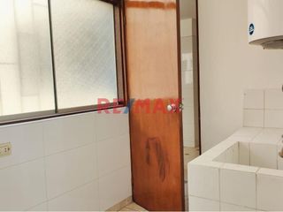 Foto 18 de Alquiler Departamento + 2 Cocheras En Raul Ferrero - La Molina