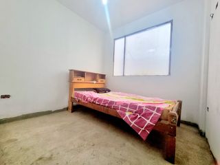 Foto 10 de ALQUILER DE TERRENO MÁS VIVIENDA U OFICINA / TALLER / DEPÓSITO