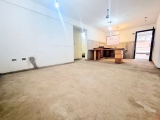 Foto 6 de ALQUILER DE TERRENO MÁS VIVIENDA U OFICINA / TALLER / DEPÓSITO