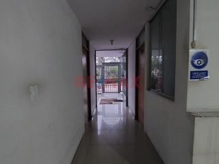 Foto 17 de 1106680 Se Vende Amplio Y Lindo Departamento En La Urbanizacion El Bosque El Rimac