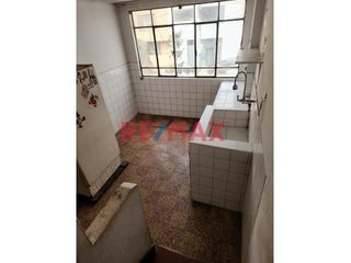 Foto 13 de 1106726 Venta De Inmueble Con Estacionamiento En Zona Exclusiva Del Distrito Del Rímac