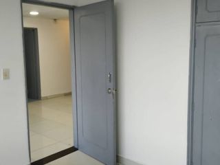 Foto 10 de Excelente oportunidad de negocio Edificio en el barrio Restrepo, Bogotá.