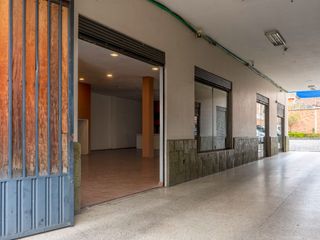 Local Comercial en arriendo, Sector San Sebastián, Cuenca