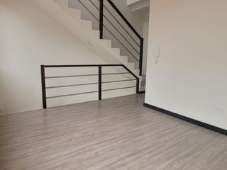 Foto 11 de VENTA DE CASA VIP EN CUENCA