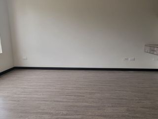 Foto 13 de VENTA DE CASA VIP EN CUENCA