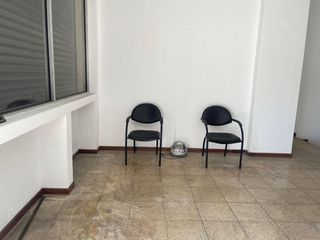 Foto 9 de Rento local comercial amplio de 175 m2