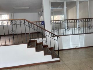 Foto 10 de Rento local comercial amplio de 175 m2