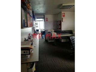 Foto 3 de Venta De Departamento U Oficina En El Centro De Lima