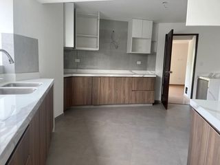 Foto 4 de VENTA_DE_DEPARTAMENTOS_DE_ESTRENO_CASUARINAS_SURCO
