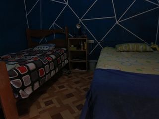 Foto 5 de HERMOSA CASA EN VENTA DE UN PISO Y MEDIO EN MIRAFLORES COUNTRY  1