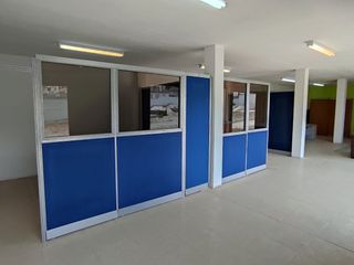 ✅ARRIENDO OFICINAS, BODEGA Y GALPÓN ESQUIENERO.  (BELLAVISTA DE CALDERÓN)