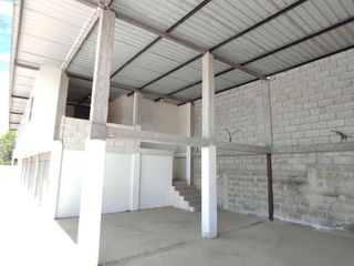 ✅ARRIENDO OFICINAS, BODEGA Y GALPÓN ESQUIENERO.  (BELLAVISTA DE CALDERÓN)