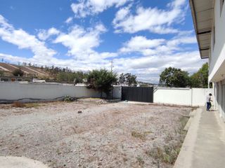 Foto 19 de ✅ARRIENDO OFICINAS, BODEGA Y GALPÓN ESQUIENERO.  (BELLAVISTA DE CALDERÓN)