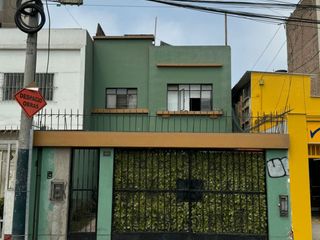 Foto 1 de SE VENDE CASA CON LOCAL COMERCIAL EN PUEBLO LIBRE