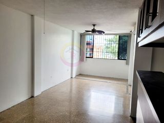Foto 3 de Vendo departamento Las Acacias (Sur Guayaquil)