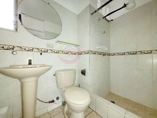 Foto 8 de Vendo departamento Las Acacias (Sur Guayaquil)