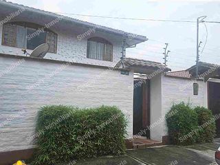 CASA EN VENTA, SECTOR LA ARMENIA, PUENTE 3, QUITO