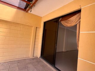 Foto 20 de ALQUILER DE CASA CON 5 HABITACIONES EN URBANIZACIÓN CERRADA - NORTE DE GUAYAQUIL (ANNY)