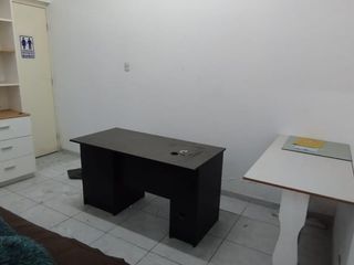 Foto 3 de ALQUILO CENTRICO EDIFICIO AV. IZAGUIRRE EN ESQUINA