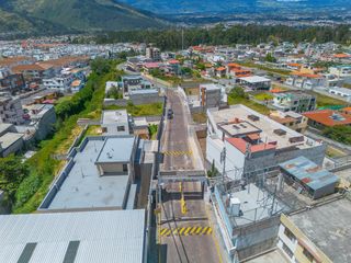 En venta terreno 463 m2, Urb. Los Retoños