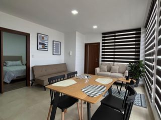 Suite amoblada en venta en Loja