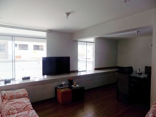 Se vende departamento en primer piso en La Calera, Surquillo.