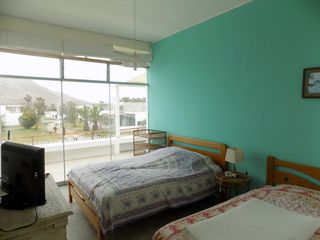 Venta de espectacular casa de playa amoblada en Cañete