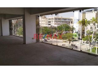 Se Vende Oficina En El Centro Comercial Ubicentro Al Costado De Ripley.(A.MELENDRES)