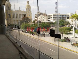 Se Vende Oficina En El Centro Comercial Ubicentro Al Costado De Ripley.(A.MELENDRES)