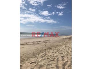 Foto 9 de Se Vende Departamento Amoblado Frente Al Mar En Condominio El Refugio De Huacura Zorritos Tumbes