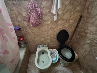 Foto 5 de CASA GRANDE EN VENTA SAAVEDRA 550