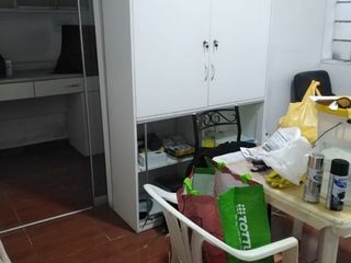 Foto 7 de Excelente ubicación local comercial en Gamarra