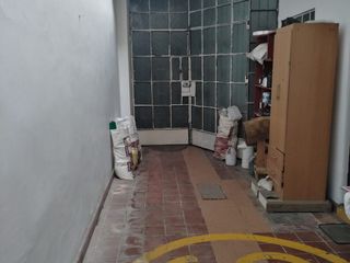 Foto 11 de Excelente ubicación local comercial en Gamarra