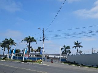 En Alquiler Casa Amoblada en Ciudad Punta Carnero, Salinas