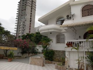 Foto 3 de Venta de Casa Rentera en Manta