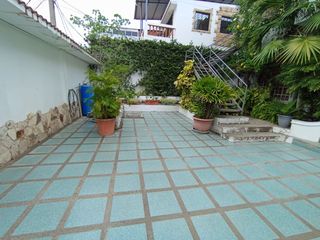 Foto 9 de Venta de Casa Rentera en Manta