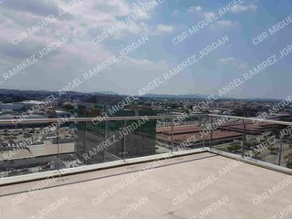 Venta de Oficina en Sky Building: 96,06m² con Terraza Adicional de 20 m² y 2 Parqueos