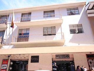 CASA COMERCIAL EN RENTA Centro Histórico, Cuenca