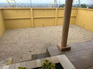 Foto 43 de vendo casa muy amplia con excelente vista panorámica en Bellavista, Guayaquil