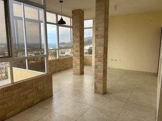 Foto 34 de vendo casa muy amplia con excelente vista panorámica en Bellavista, Guayaquil