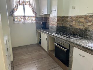 Foto 40 de vendo casa muy amplia con excelente vista panorámica en Bellavista, Guayaquil