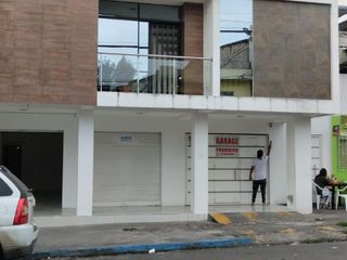 Foto 9 de ALQUILER DE LOCALES COMERCIALES EN LA CIUDAD DE ESMERALDAS. EN ZONA COMERICAL Y BNACARIA .. CERCA DE BANCOS E INSTITUCIONES GUBERMANTALES LOS LOCALES
