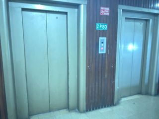 Foto 10 de OPORTUNIDAD VENDO O ALQUILO OFICINA EN EDIFICIO GRAN PASAJE GUAYAQUIL