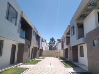 Foto 41 de Venta casa Calderon a estrenar cerca del CC Coral, dos plantas