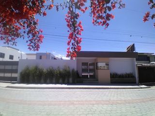 Foto 48 de Venta casa Calderon a estrenar cerca del CC Coral, dos plantas